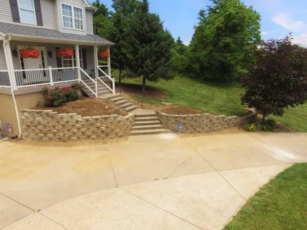 Custom landscape installation experts serving Cincinnati, OH - Castleman Landscape Services