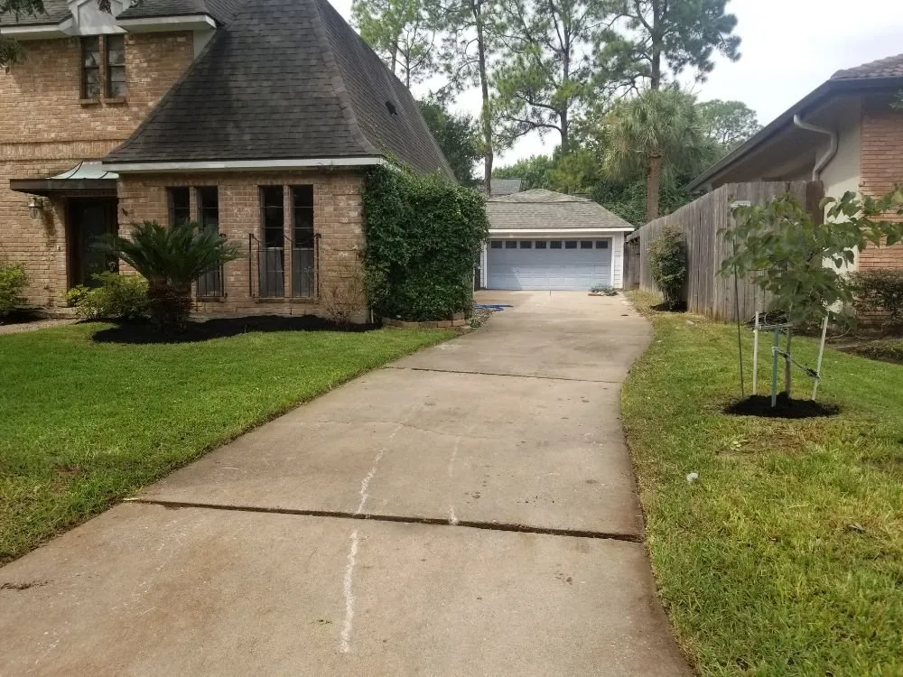 Local landscape design experts serving Cypress, TX - Castores Landscape