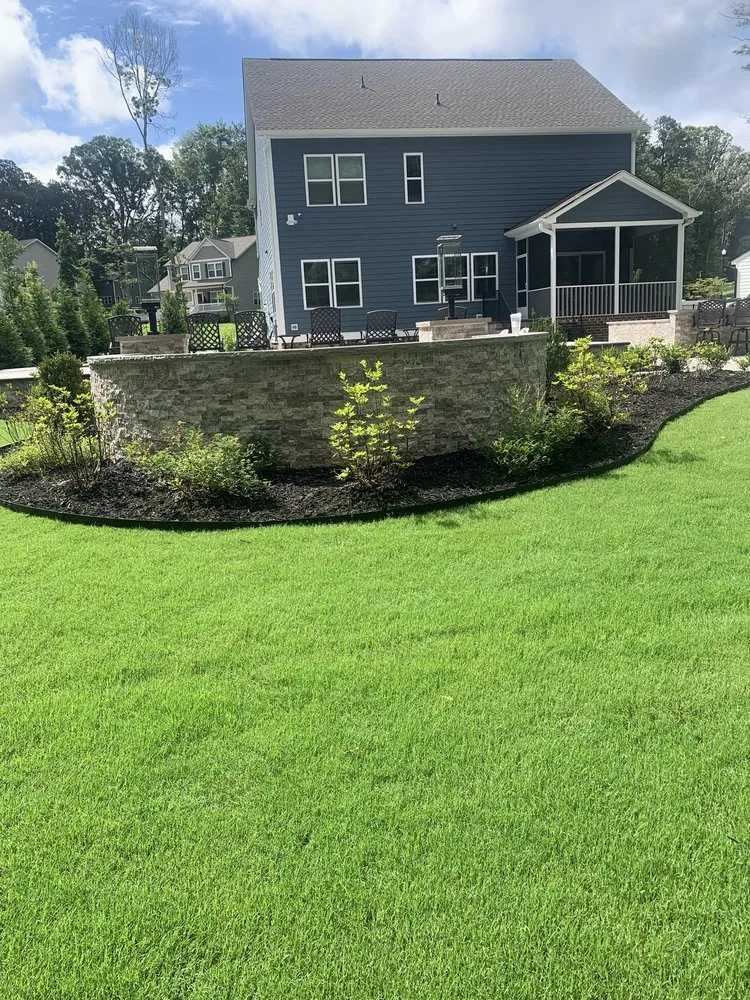 Local yard cleanup service experts serving Monroe, NC - Castrejon Landscaping Maintenance