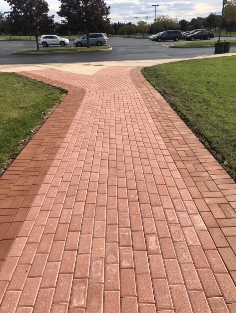 Top-rated landscape design for outdoor upgrades in Aurora, IL by Castro Construction