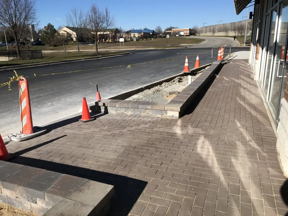 Custom yard maintenance in Aurora, IL by Castro Construction