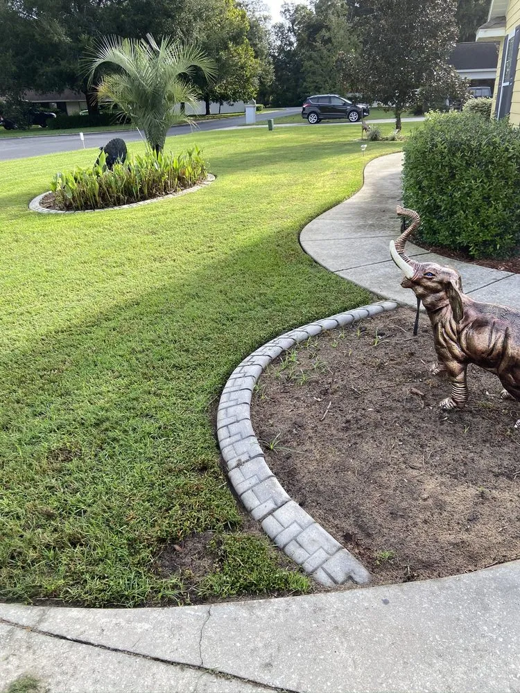 Top-rated garden landscaping in Anthony, FL - Castro Landscaping and Services