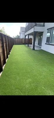 Castro landscaping Logo