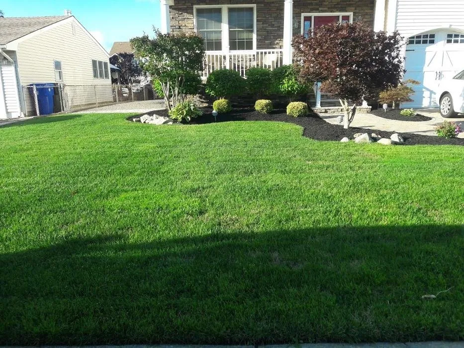 Professional landscaping services in Ocean County, NJ by Castro Landscaping