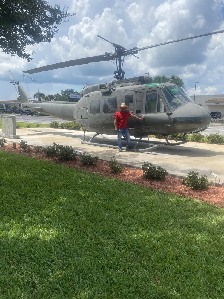 Professional landscape design experts serving Palmetto, FL - Castro Landscaping Service