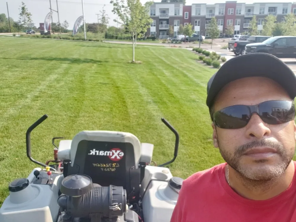 Top-rated landscaping services in Burnsville, MN by Castro Lawn Care