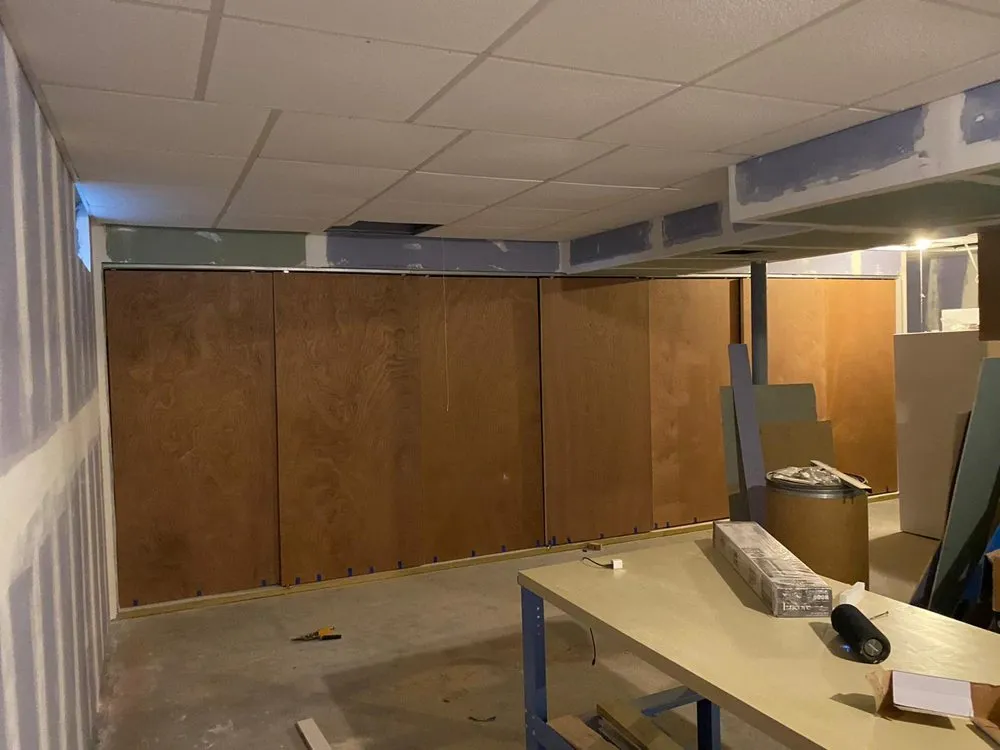 Custom lawn care service in Meriden, CT - Castro Somat Cleaning And Carpet Installation Service