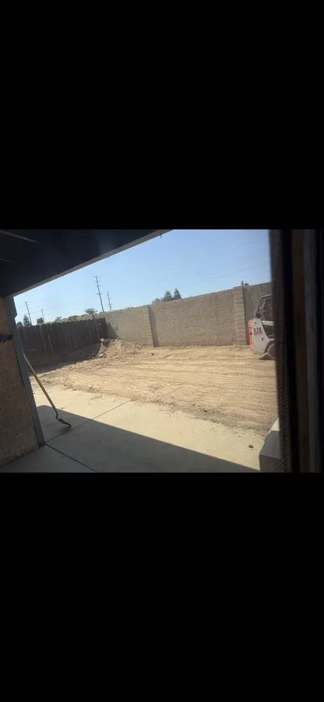 Top-rated lawn mowing service in Modesto, CA - Castro's Landscaping