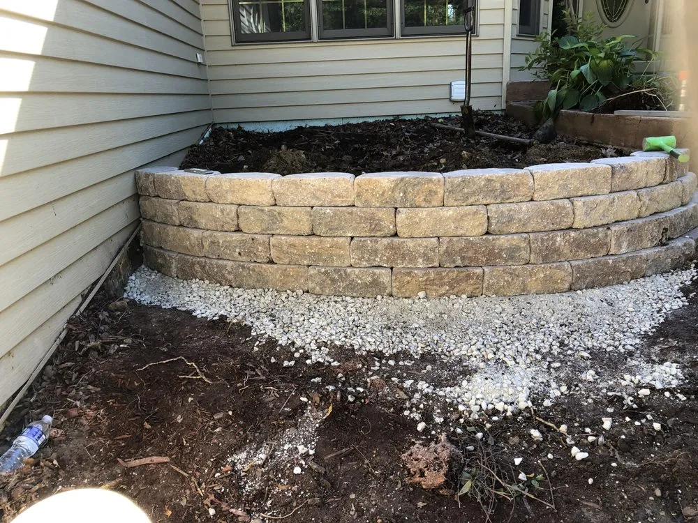 Reliable lawn mowing service experts serving Harvard, IL - Castro’s Lawn Services