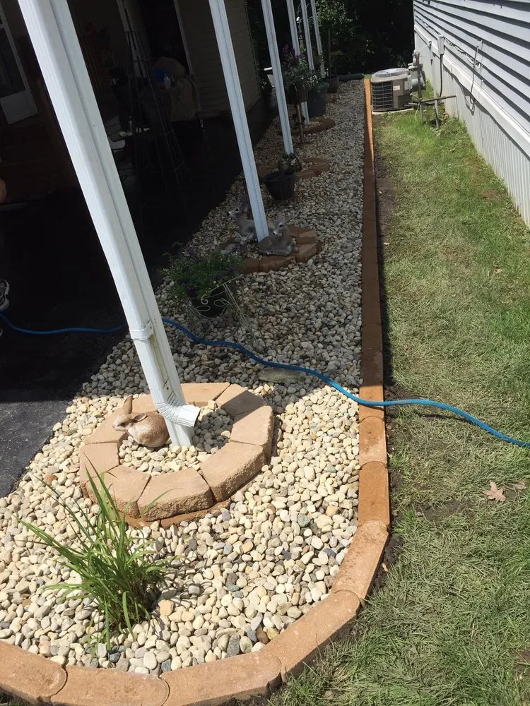 Expert landscaping services in Harvard, IL - Castro’s Lawn Services