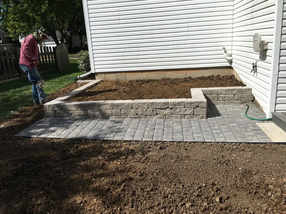 Expert yard cleanup service in Harvard, IL by Castro’s Lawn Services