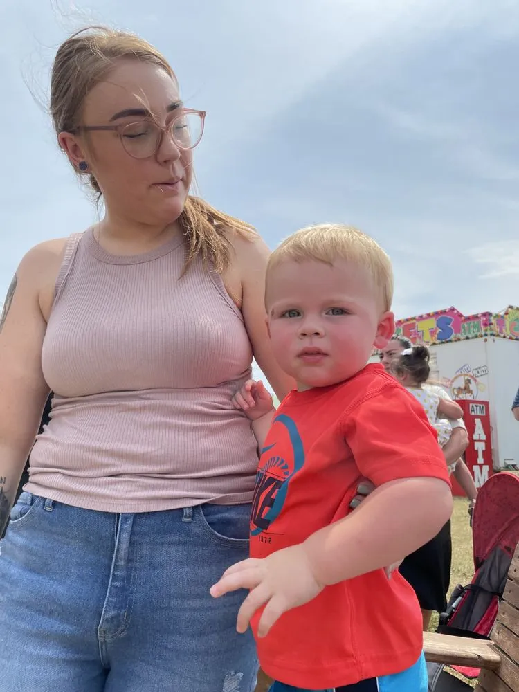 Local outdoor landscaping for year-round maintenance across Gassville, AR - Cathys Homecare & Maintenance