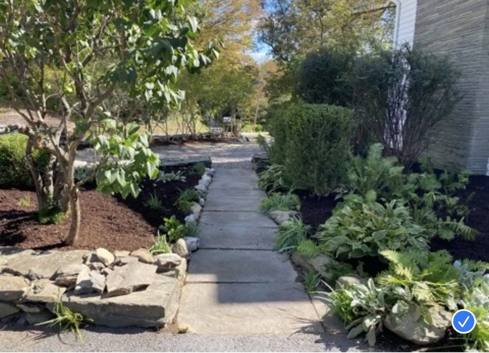 Professional landscape design experts serving Kingston, NY - Catskill Mountain Gardening