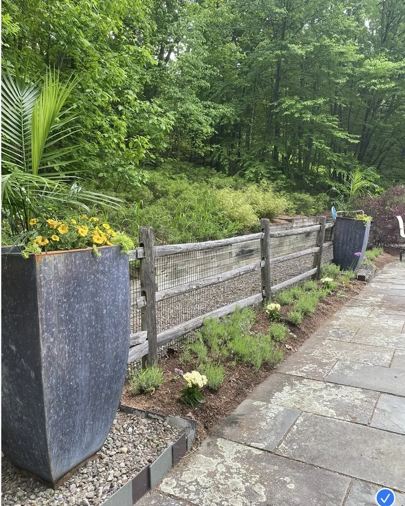 Trusted garden landscaping experts serving Kingston, NY - Catskill Mountain Gardening