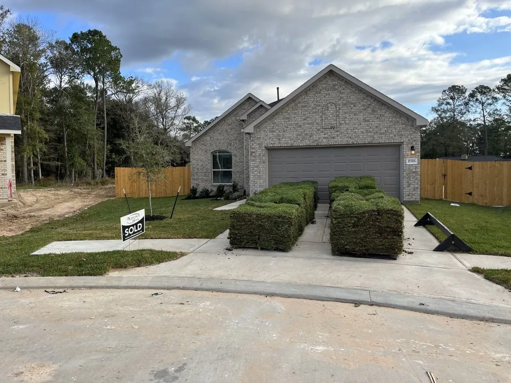 Top-rated landscape design experts serving Magnolia, TX - Cattaleya Nursery