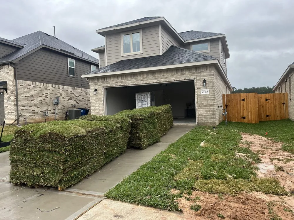 Custom lawn mowing service in Magnolia, TX by Cattaleya Nursery