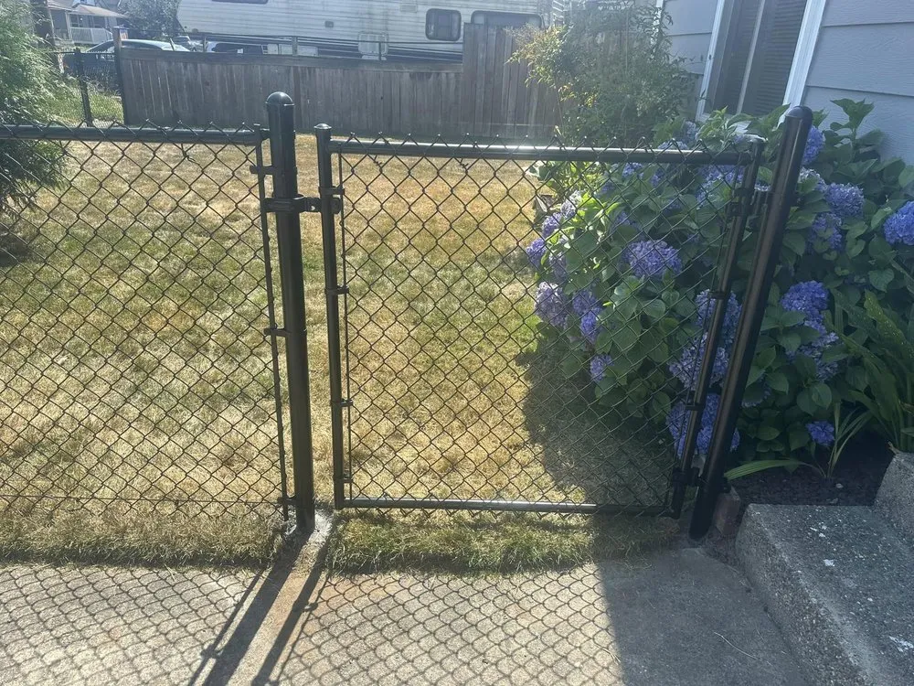 Expert lawn mowing service experts serving Centralia, WA - CAV Fencing