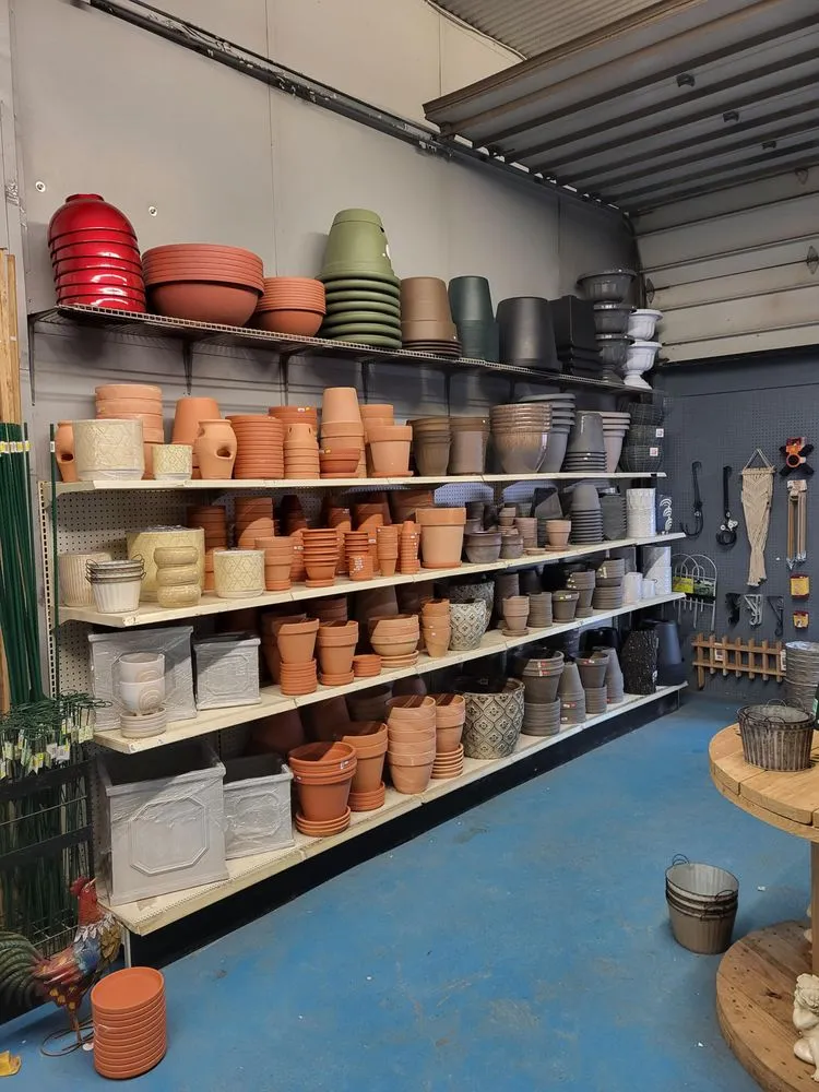 Local lawn care service in Pittsburgh, PA by Cavacini Landscaping & Garden Center