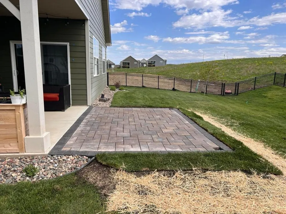 Top-rated landscape installation experts serving Lakeville, MN - Cayering Lawn, Snow & & Landscape Services