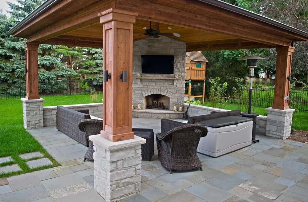 Affordable landscape installation experts serving Naperville, IL - CB Conlin Landscapes