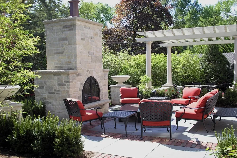 Local landscape design in Naperville, IL - CB Conlin Landscapes