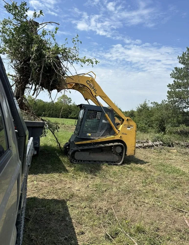 Local lawn care service for homes across Auburn, KS - CB Demos