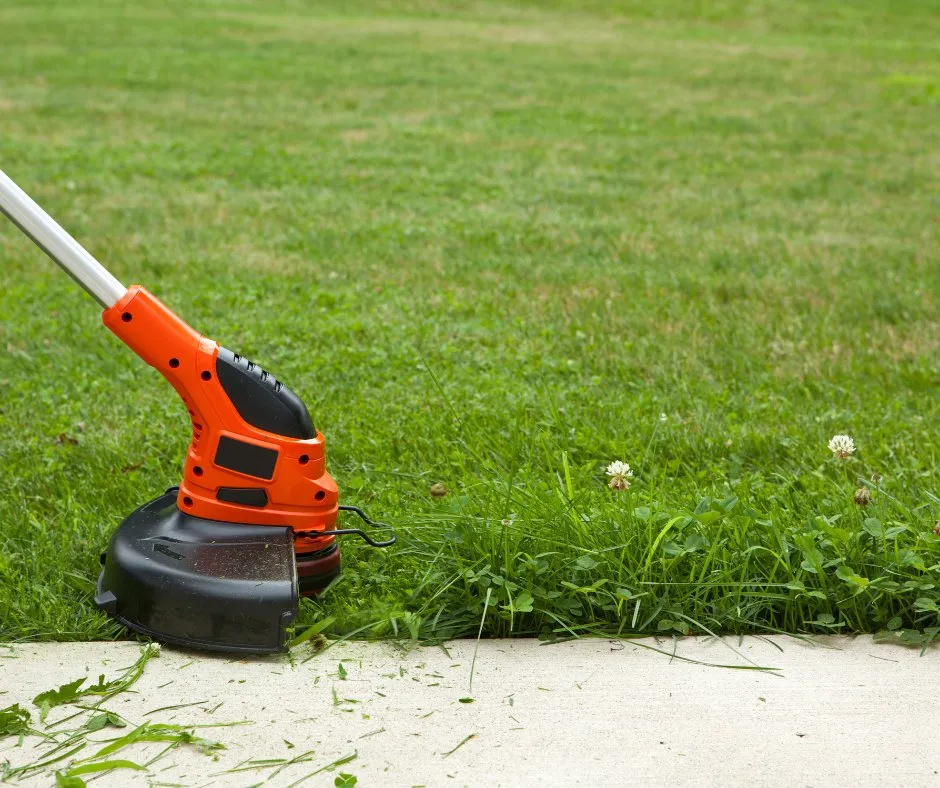 Reliable lawn mowing service in Lansing, MI by C&B Handyman Services