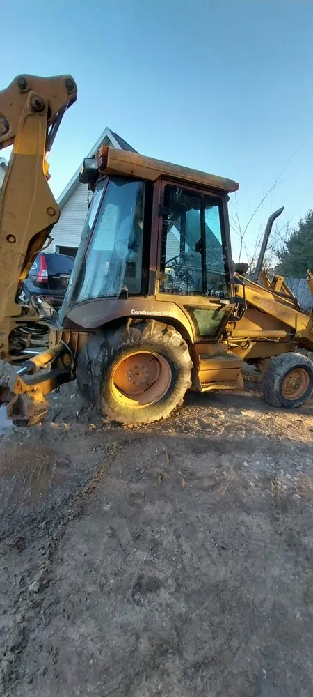 Trusted outdoor landscaping experts serving Middlebury, IN - C&b Home Maintenance and Repairs