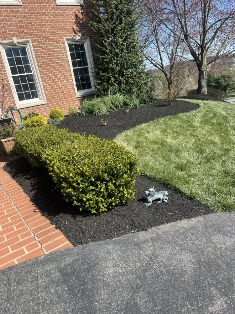 Custom outdoor landscaping experts serving Frederick, MD - CB Landscape And Paint