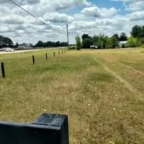 Professional landscape installation for beautiful yards in Grovetown, GA by C&B Landscape