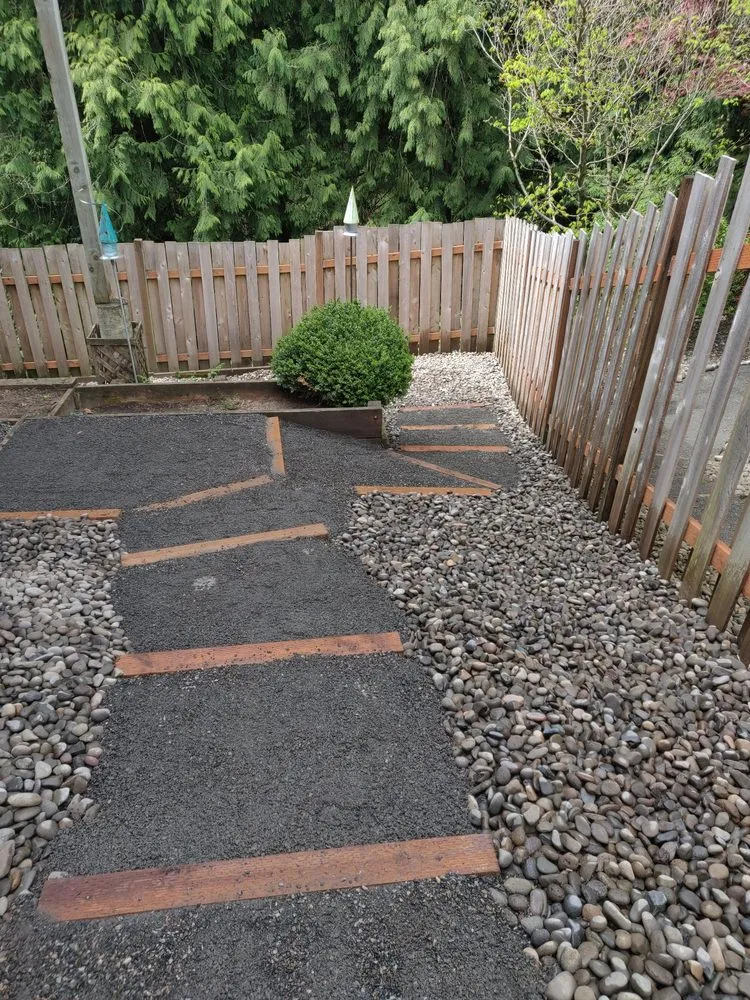 Top-rated yard cleanup service in Fairview, OR - CB Landscaping Maintenance