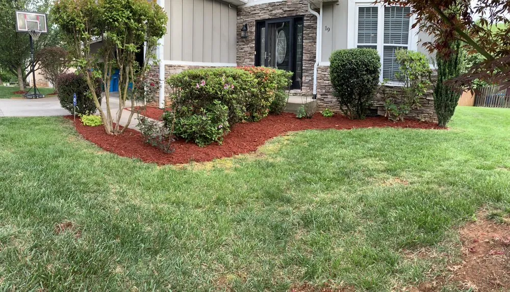 Reliable lawn mowing service experts serving Hendersonville, NC - CB Lawn Clean Up