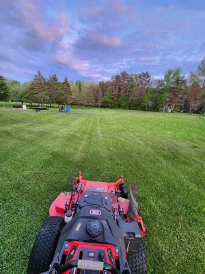 C&B Lawncare Logo