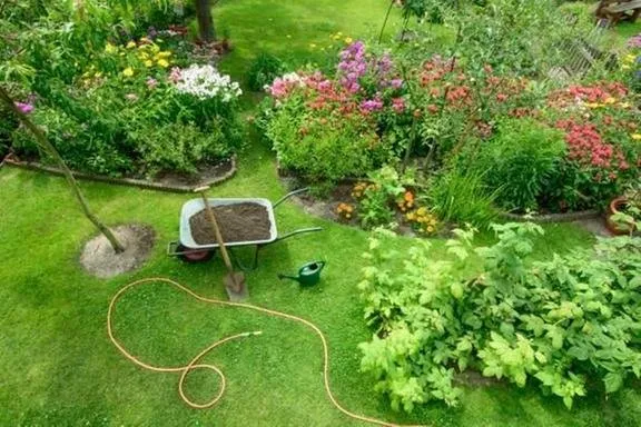 Reliable lawn care service for beautiful yards across Hilliard, OH - CBJ Landscape Group