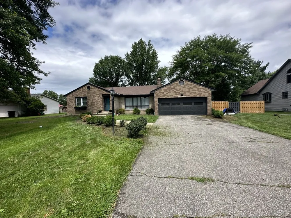 Reliable garden landscaping in North Ridgeville, OH by CBL Landscaping & Construction