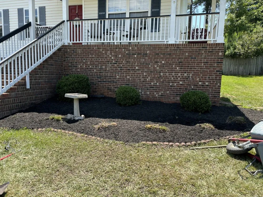 Reliable yard maintenance for outdoor upgrades in Lexington, SC by Cbm Landscapes