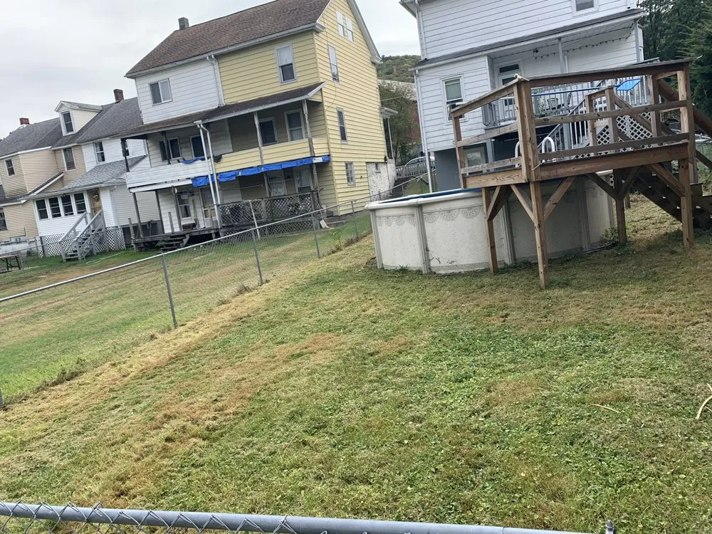 Top-rated lawn care service in Lansford, PA - CBP services