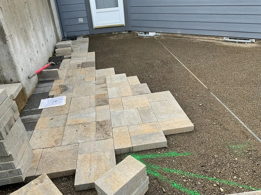 Expert garden landscaping experts serving Woodburn, OR - CC Landscape