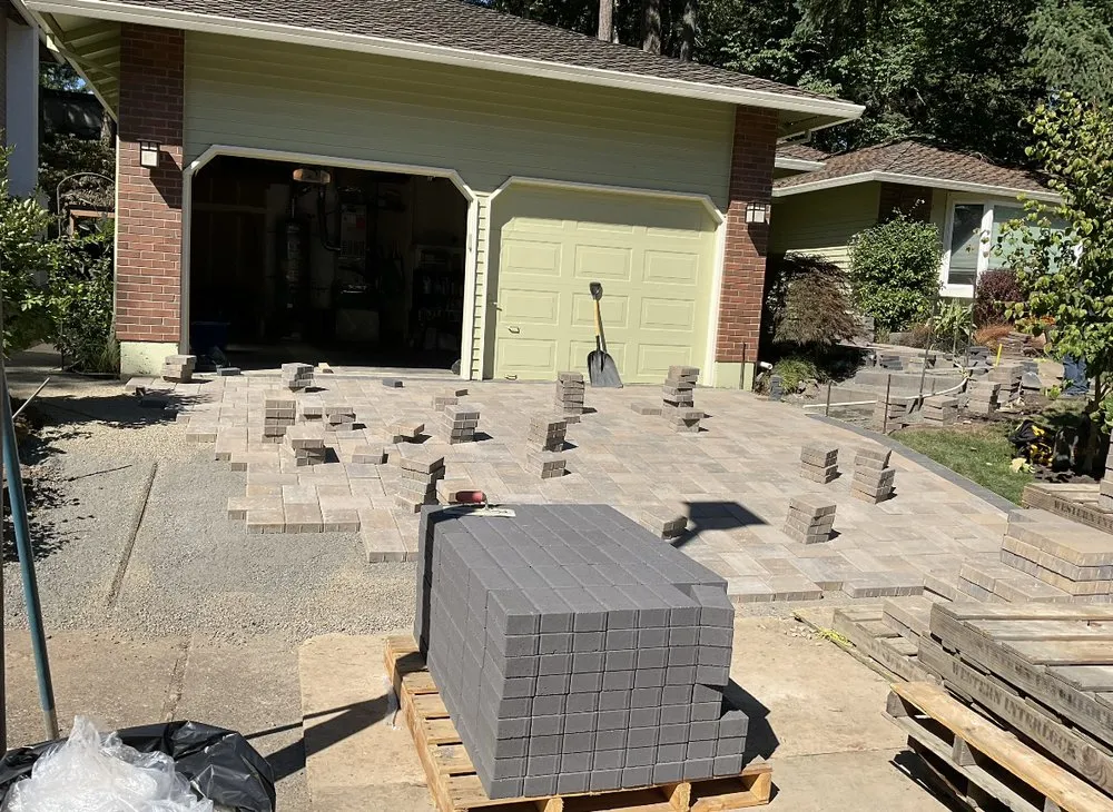 Top-rated landscape design in Woodburn, OR by CC Landscape