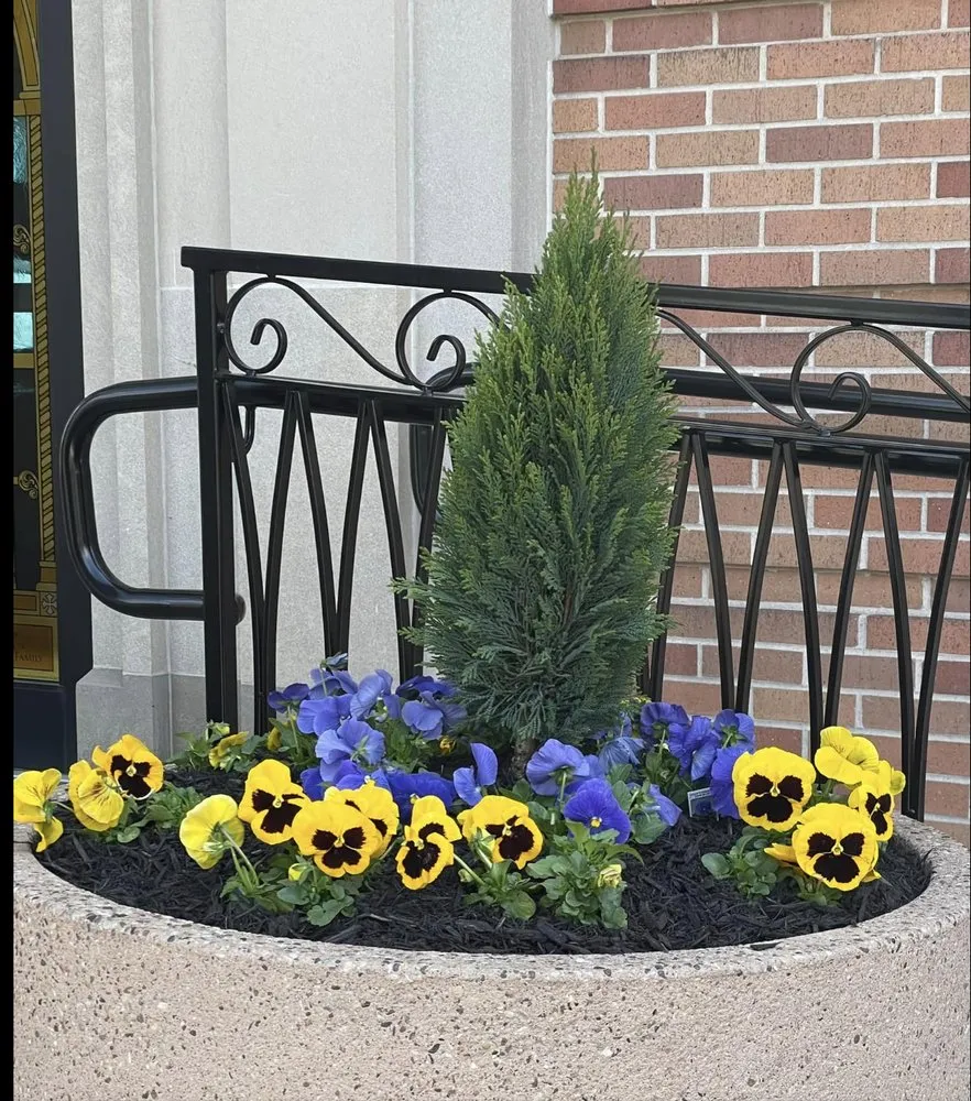 Reliable yard cleanup service for beautiful yards in Yardley, PA by C&C Landscaping and Home Services