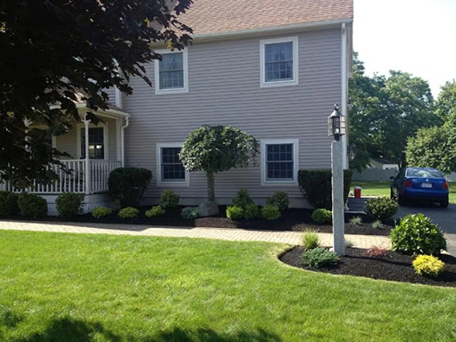 Custom yard maintenance experts serving Peabody, MA - C&C Landscaping