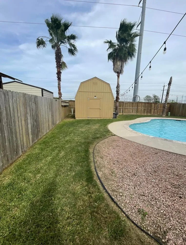 Local outdoor landscaping in Corpus Christi, TX by CC Lawn Barbers