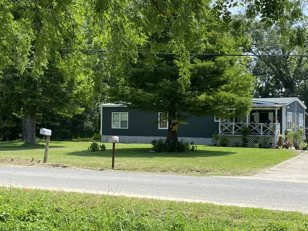 Trusted yard maintenance for residential properties in Prairieville, LA by C&C Lawn Care and More