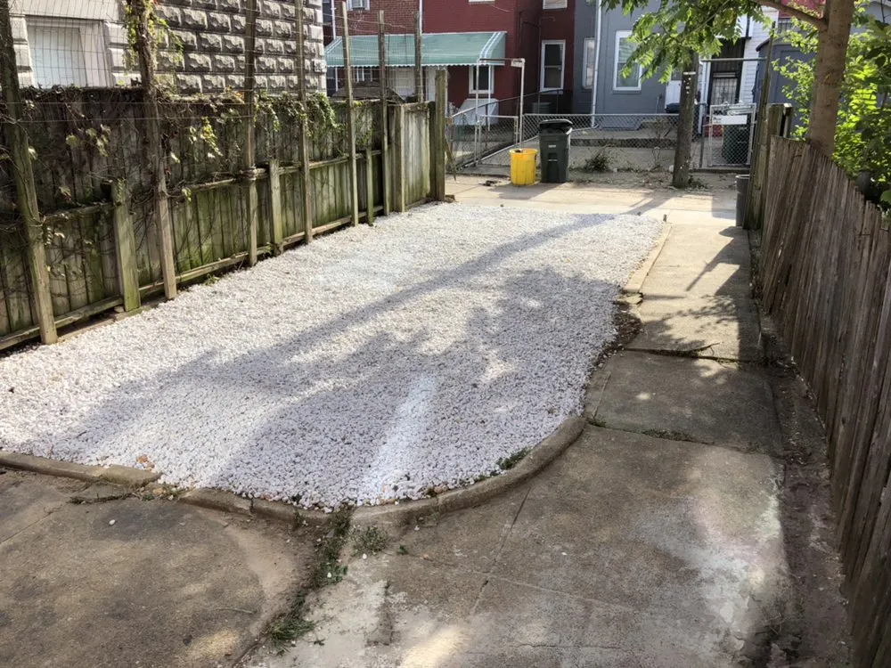 Custom yard maintenance experts serving Baltimore, MD - C&C Lawn Care,Moving & Trash Removal