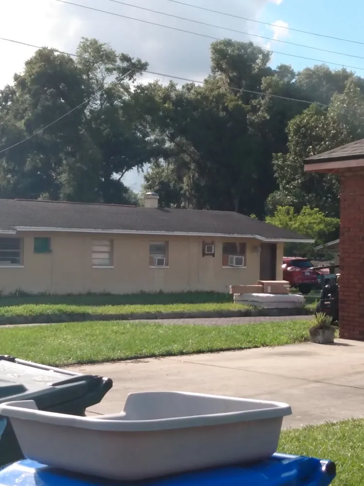 Reliable lawn care service in Lakeland, FL by C&C Lawn Service