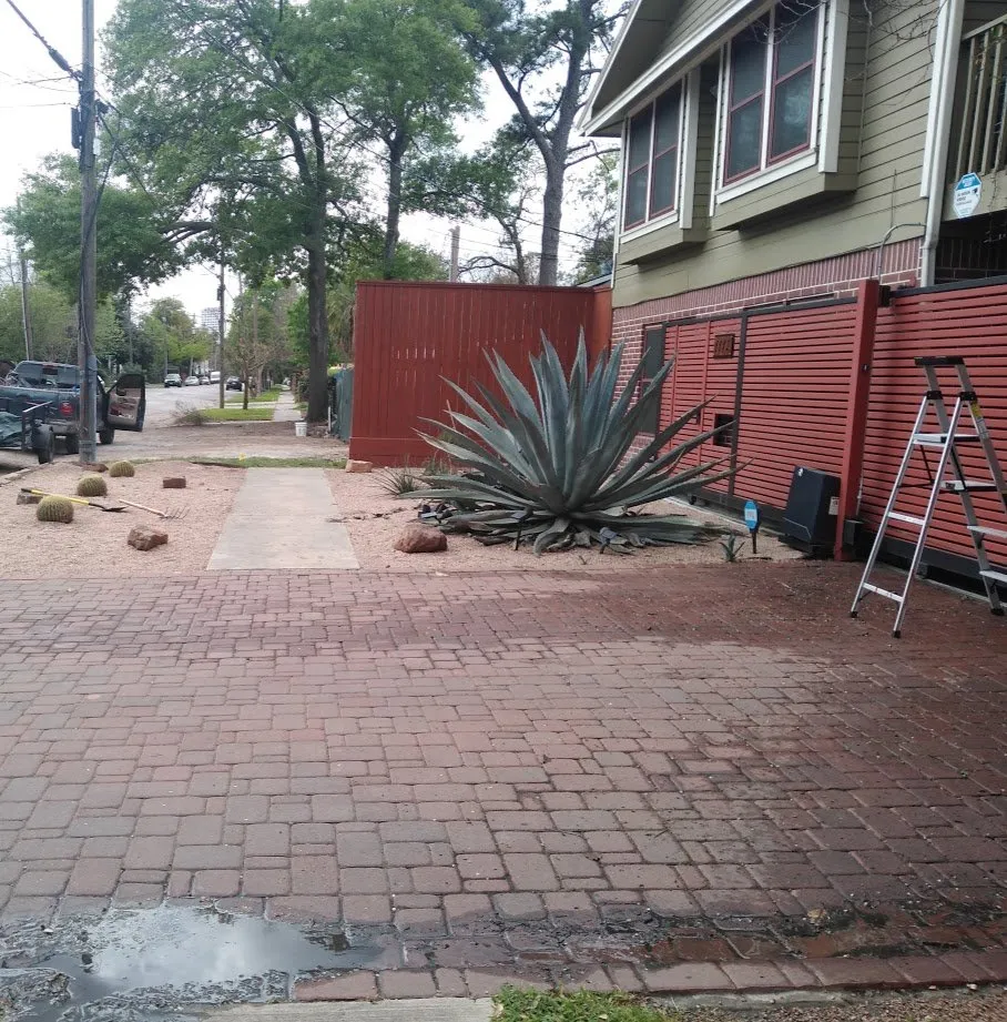 Top-rated yard maintenance in Houston, TX by C&C Lawn Services