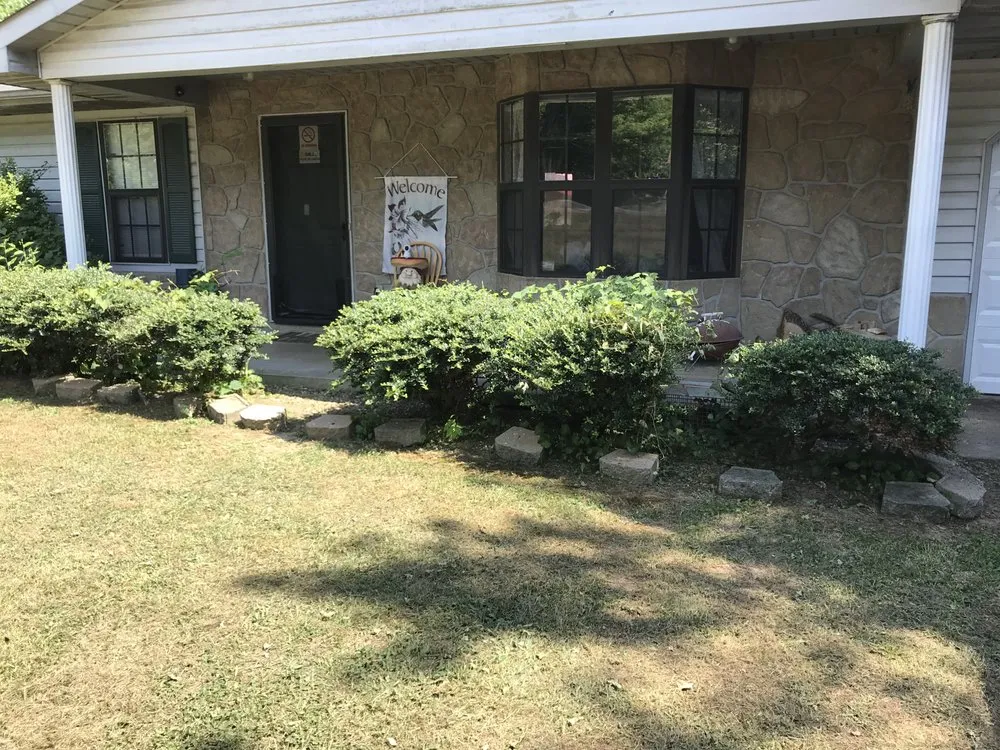 Local residential landscaping experts serving Sevierville, TN - C&C Lawncare