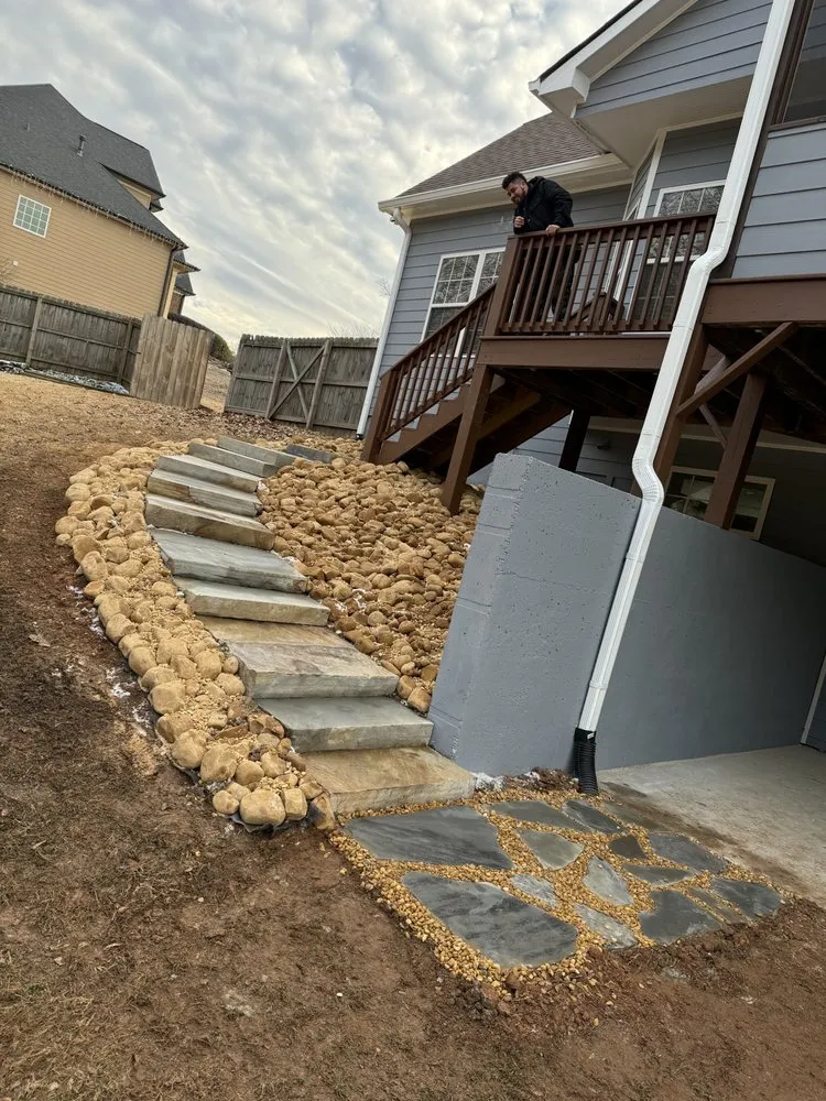 Affordable residential landscaping in Johns Creek, GA - CC Pro Lawn Maintenance