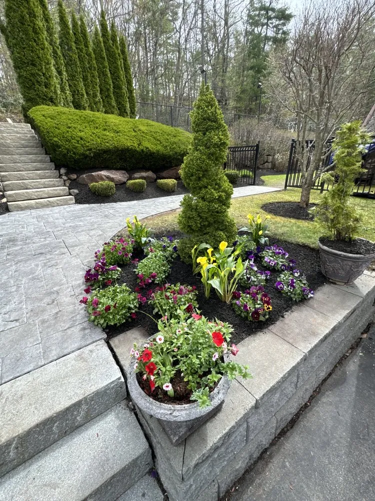 Local residential landscaping for homes in Auburn, NH by CCMJ Landscaping