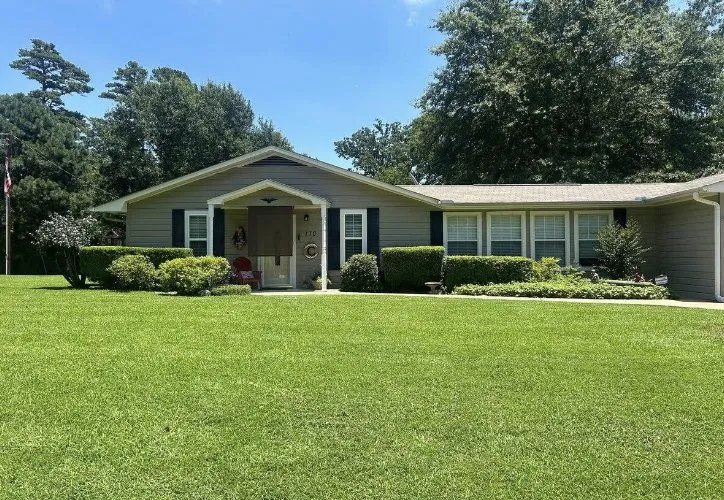 Affordable garden landscaping in Austin, TX by CCR Landscaping